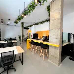 Pase Diario Hot Desk en Garage Coworking Valencia